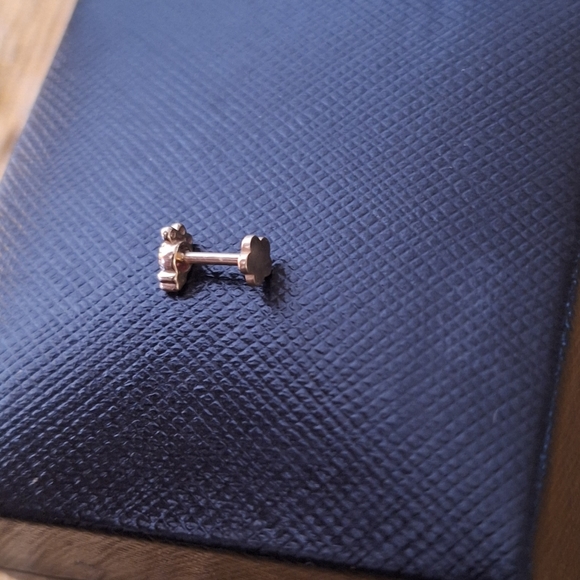 14k Gold Opal CZ Beaded cluster internally threaded tragus stud 18G - Picture 4 of 5